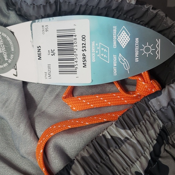 Laguna NWT Coastal Fit, Above the Knee Camo Swim Trunks - Picture 8 of 8